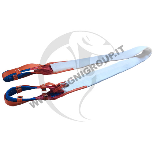 Brache di sollevamento piatte in poliestere 2 - 4 strati con guaina HDT in Dyneema® resistente al taglio.